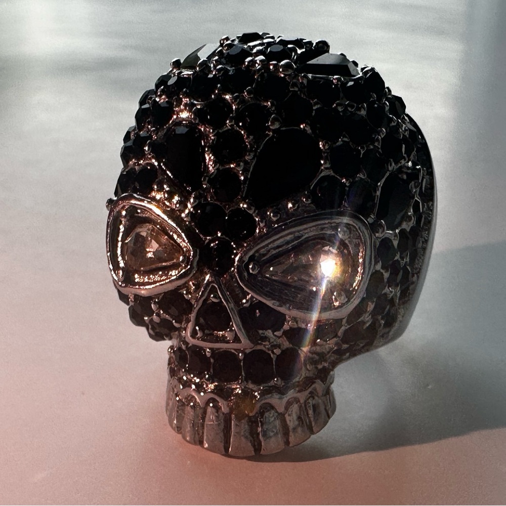 Gothic Black Skull Ring with Crystal Accents – Statement Jewelry